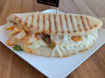 Grilled 7 Cheese Sandwich mit Kimchi