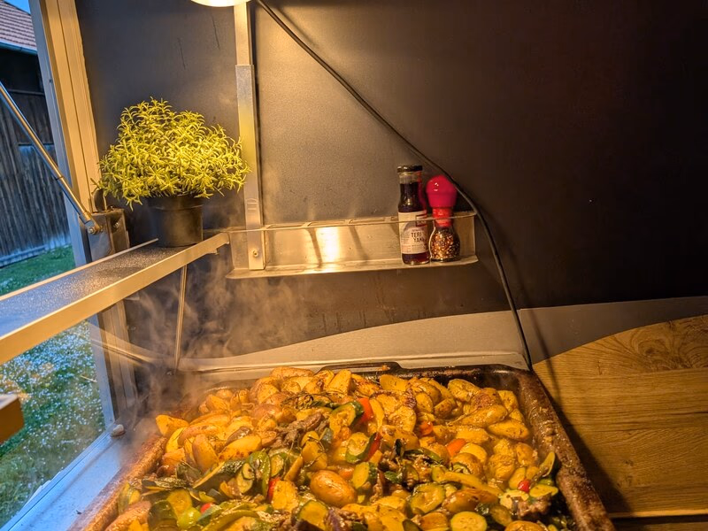 Frisches Grillgemuese direkt vom Rost