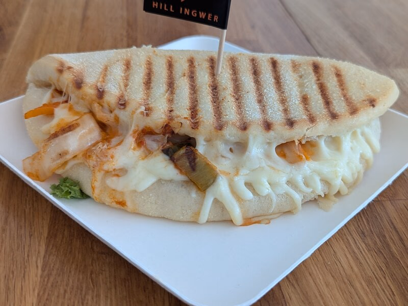 Unser Grilled Seven Cheese Sandwich